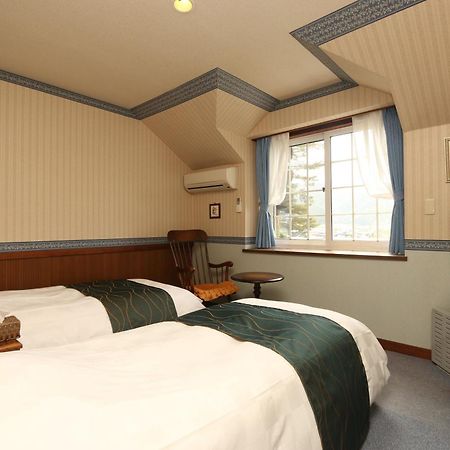 Fujikawaguchiko Crescendo Hotell Rom bilde