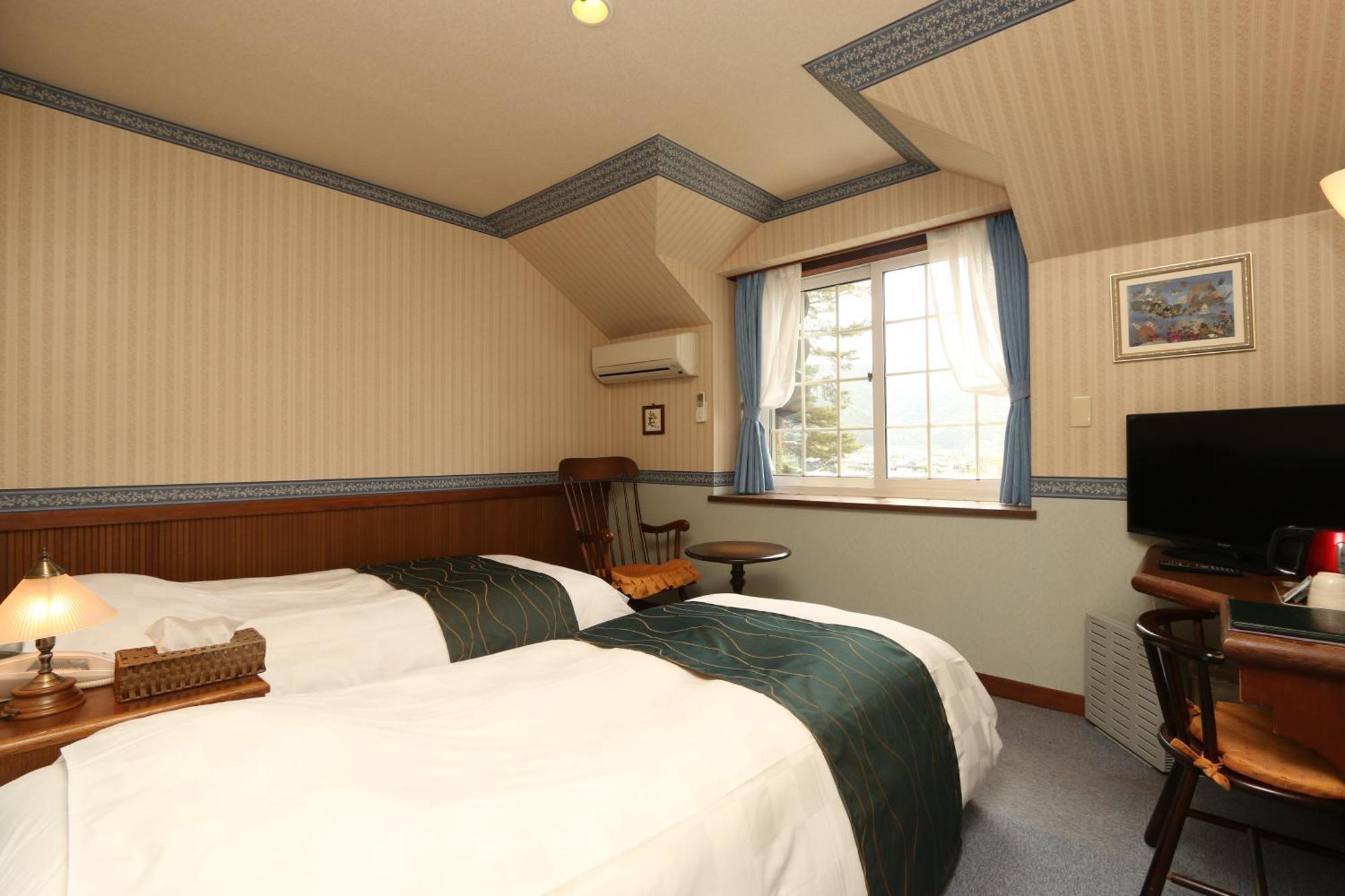 Fujikawaguchiko Crescendo Hotell Rom bilde